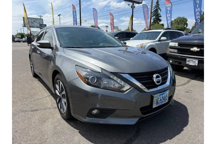 $8995 : 2016 Altima 2.5 SV image 4