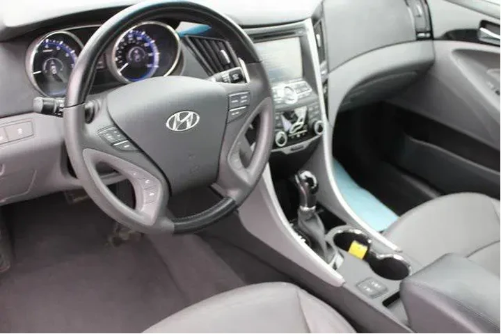 $11998 : Hyundai SONATA 2013 Limited image 8