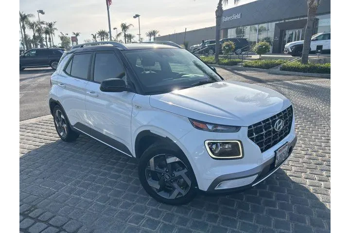 $19995 : Hyundai VENUE 2024 image 1