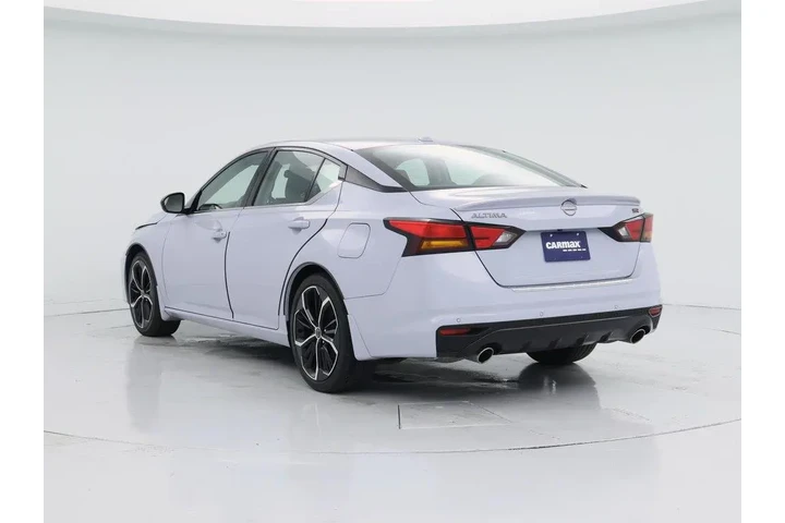 $23998 : Nissan Altima 2023 2.5 SR 4d image 2