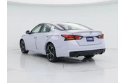 $23998 : Nissan Altima 2023 2.5 SR 4d thumbnail