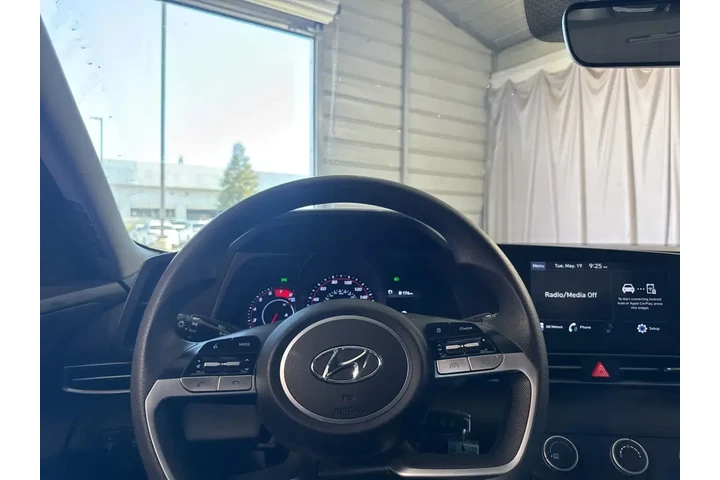 $18999 : Hyundai ELANTRA 2023 SE 4dr image 7
