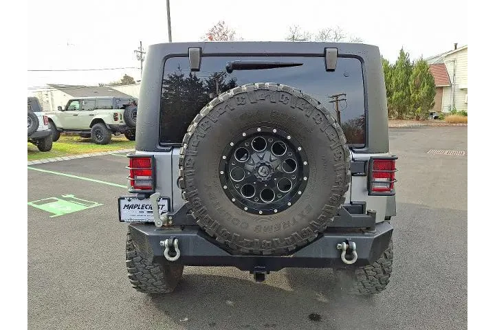 $14800 : Jeep Wrangler Unlimited 2014 image 6