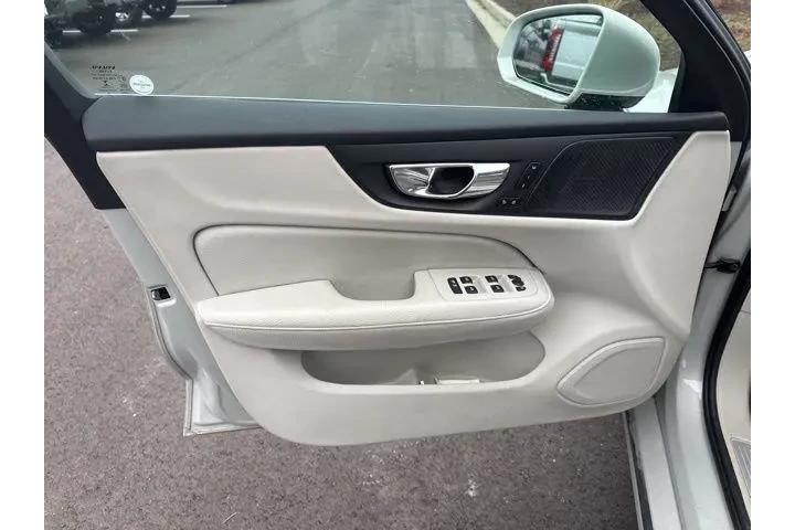 $23500 : Volvo S60 2021 AWD T6 Inscri image 8