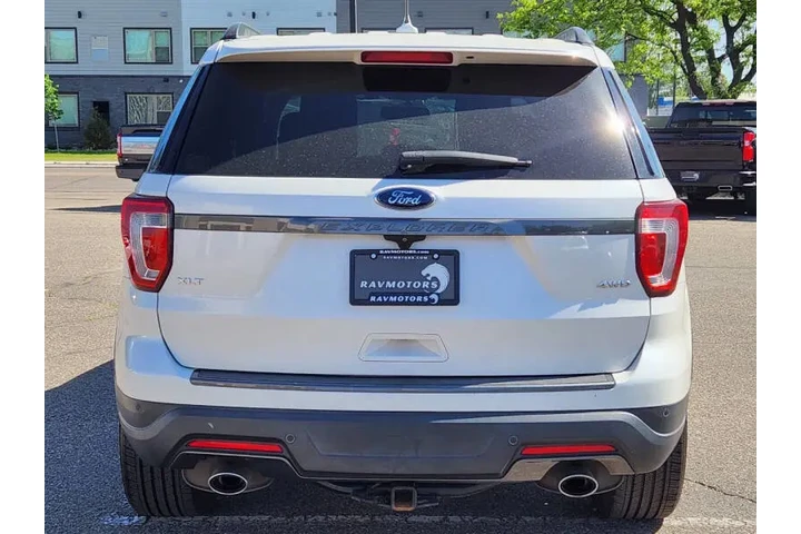 $17485 : 2018 Explorer XLT image 9