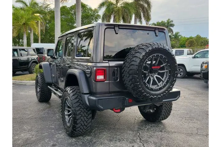 $28990 : Jeep Wrangler Unlimited 2021 image 4