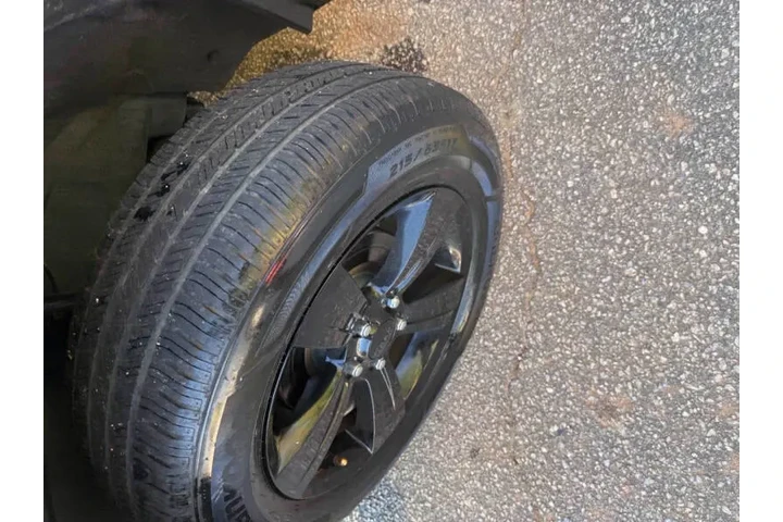 $7999 : 2015 Patriot Altitude Edition image 9