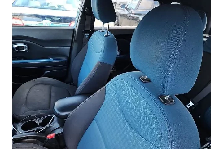 $9911 : Kia Soul 2015 + 4dr Crossove image 10