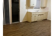 $1150 : apartment for rent thumbnail