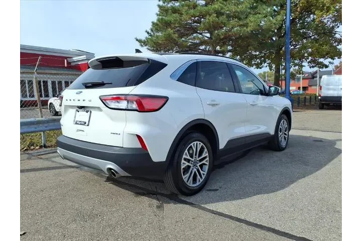 $21580 : Ford Escape 2022 AWD SEL 4dr image 6