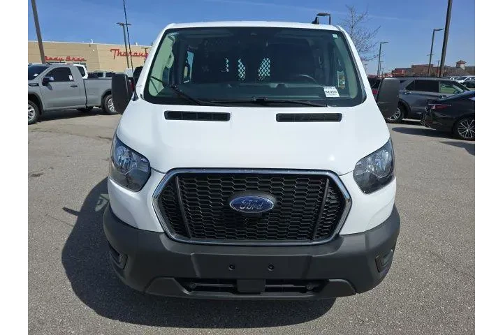 $31900 : Ford Transit 2024 250 3dr LW image 8