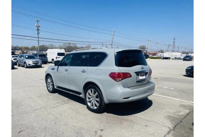 $9999 : 2013 QX56 image 5