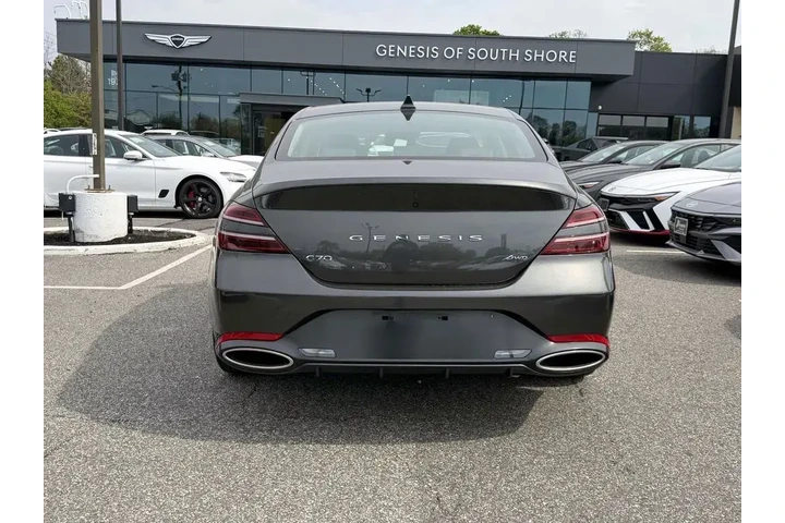 $30995 : Genesis G70 2025 2.5T Sport image 6
