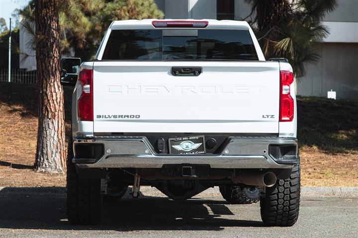 2022 Silverado 2500HD LTZ image 8