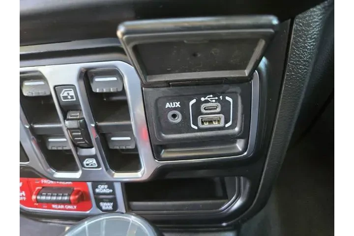 $38833 : Jeep Gladiator 2021 4x4 Rubi image 7