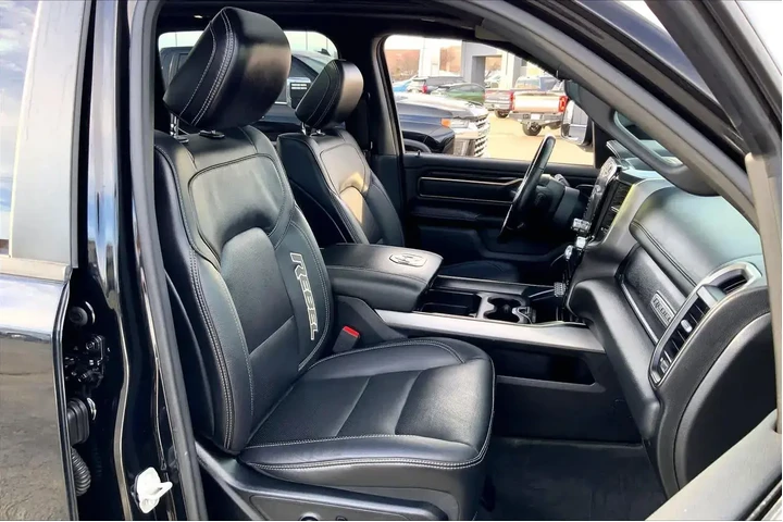 $28985 : Ram 1500 2021 4x4 Rebel 4dr image 8