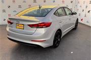 $11995 : Used 2018 Elantra SEL 2.0L Au thumbnail