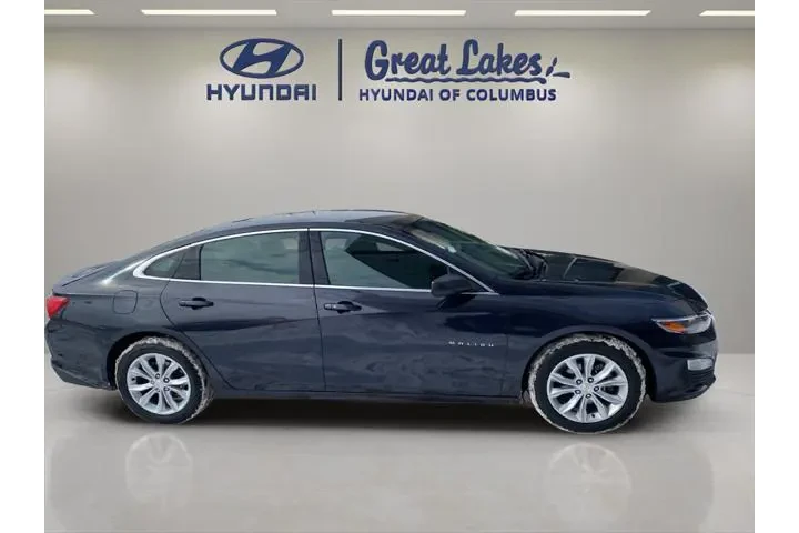 $14977 : Chevrolet Malibu 2023 LT 4dr image 6