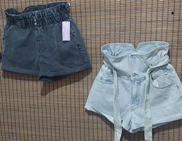 $7000 : Shorts distintas tallas marcas image 3