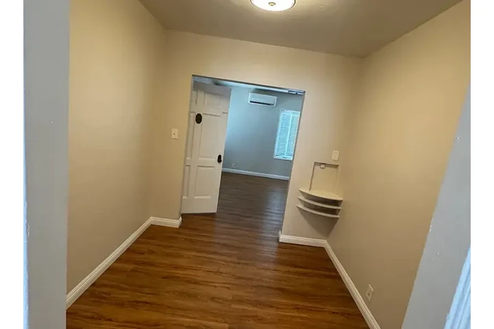 $1960 : 1756 Chestnut Ave, Long Beach, image 1