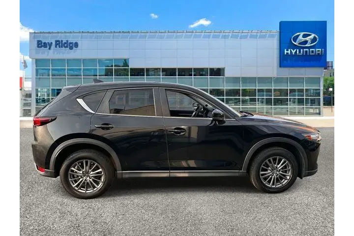 $13493 : Mazda CX-5 2017 AWD Touring image 2