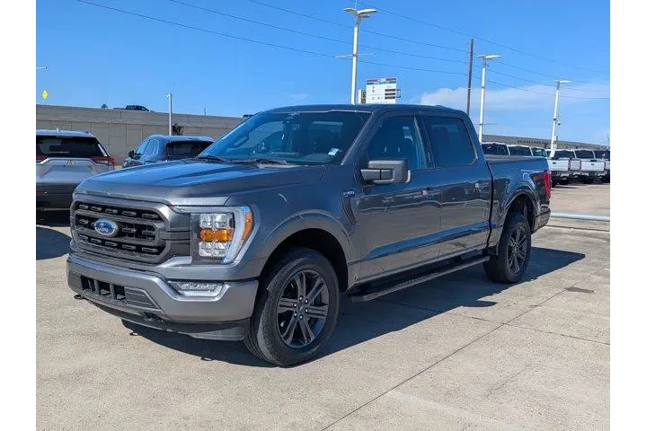 $38500 : Ford F-150 2023 4x4 XLT 4dr image 7