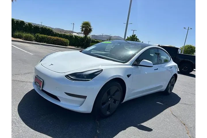 $29995 : Tesla Model 3 2023 4dr Sedan image 3