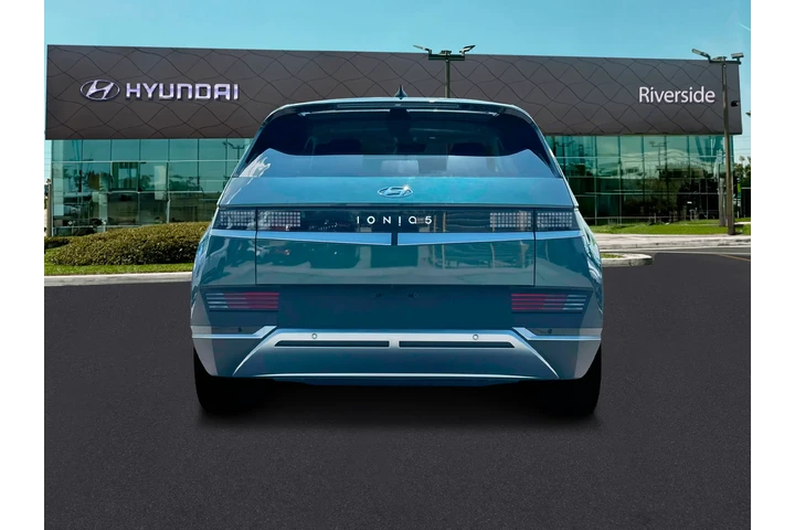 $24991 : Hyundai IONIQ 5 2024 SE 4dr image 6