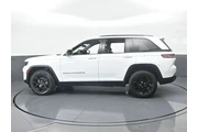 $28984 : Jeep Grand Cherokee 2024 4x2 thumbnail