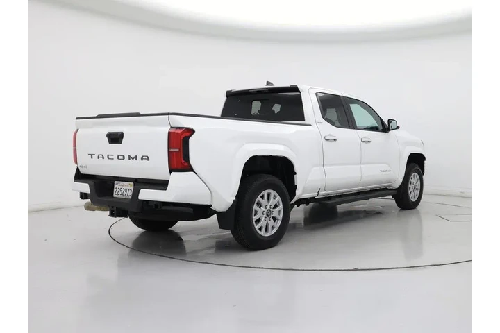 $37998 : Toyota Tacoma 2024 4x4 SR5 4 image 8