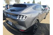 $35800 : Ford Mustang Mach-E 2023 AWD thumbnail