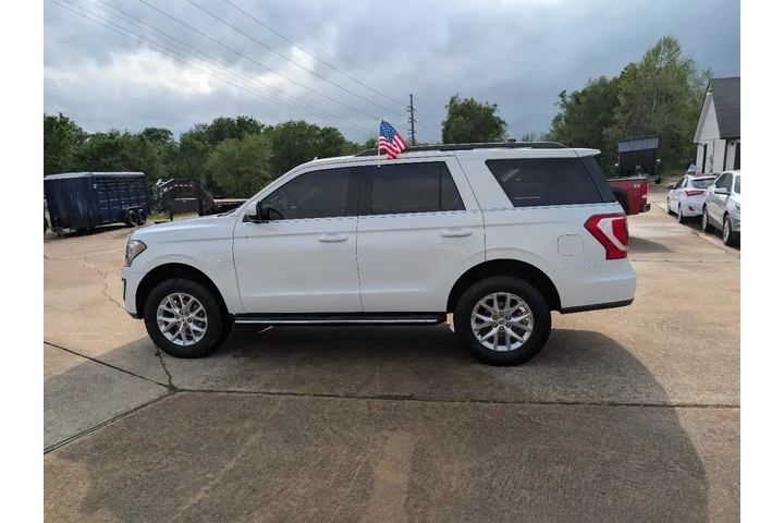 $25995 : 2020 Expedition image 9