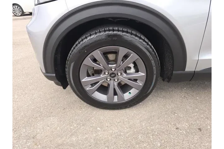 $26900 : Ford Explorer 2023 XLT 4dr S image 9