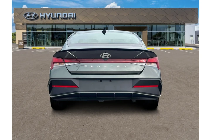 $23250 : Hyundai ELANTRA 2025 SEL Spo image 6