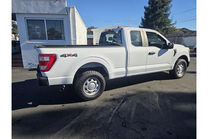 $27950 : Ford F-150 2021 4x4 XL 4dr S image 6
