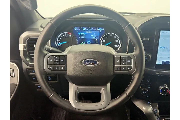 $37998 : Ford F-150 2023 4x4 XLT 4dr image 10