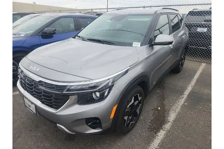 $24991 : Kia Seltos 2024 EX 4dr SUV image 3