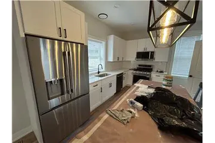 $4500 : Rental property with 3 bedro image 4