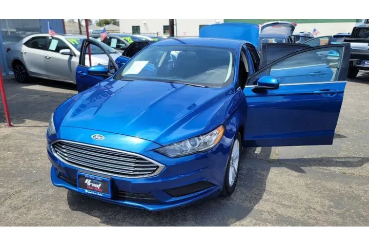$11995 : 2018 Fusion SE image 2