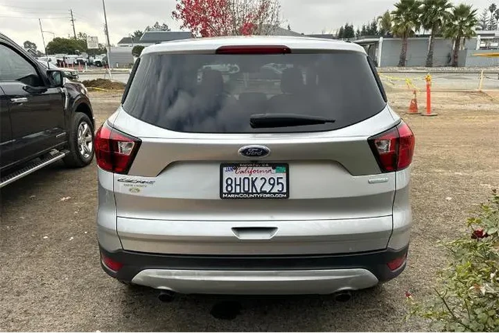 $11987 : Ford Escape 2019 SE 4dr SUV image 4