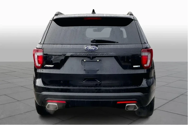 $14588 : Ford Explorer 2017 AWD Sport image 4