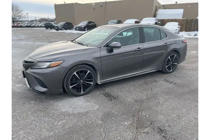 $16995 : Toyota Camry 2018 XSE 4dr Se image 2