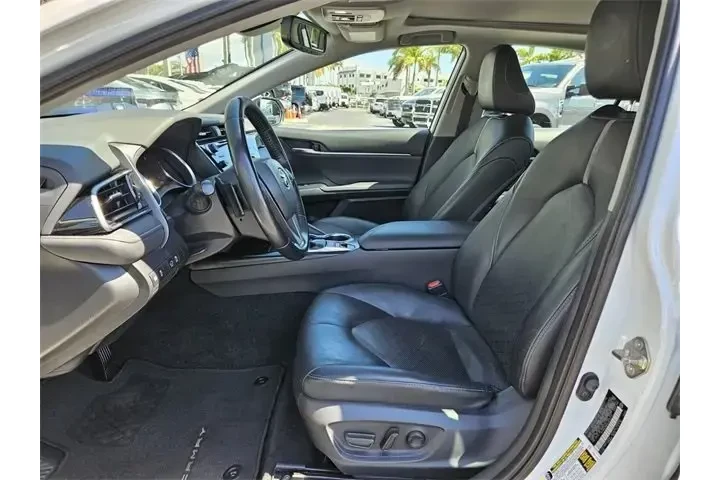 $20990 : Toyota Camry 2020 XSE 4dr Se image 3