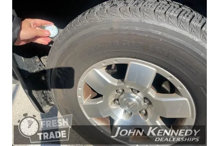 $19500 : Toyota FJ Cruiser 2010 4x4 4 image 8