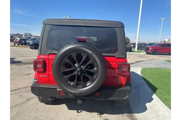 $28648 : Jeep Wrangler Unlimited 2021 image 6