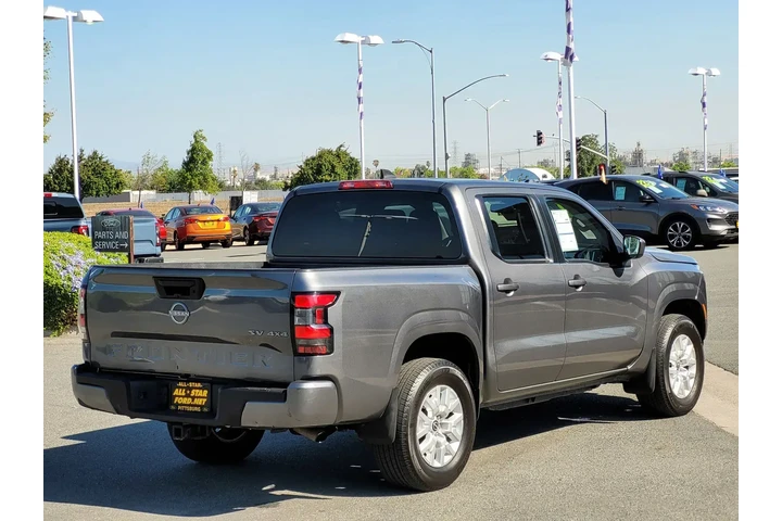 $28000 : Nissan Frontier 2023 4x4 S 4 image 4
