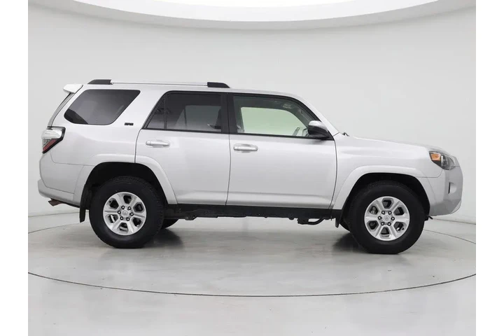 $33998 : Toyota 4Runner 2023 4x2 SR5 image 7