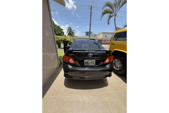 Toyota corolla image 4