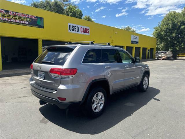 $13990 : 2016 Grand Cherokee Laredo image 4