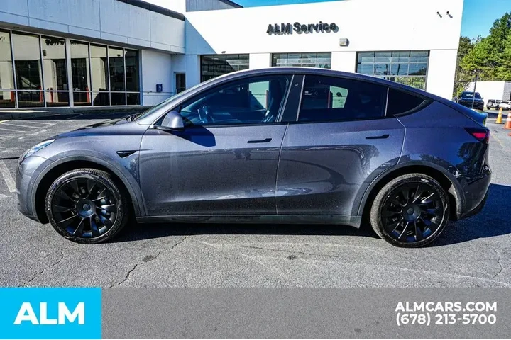 $26920 : Tesla Model Y 2020 AWD Long image 7